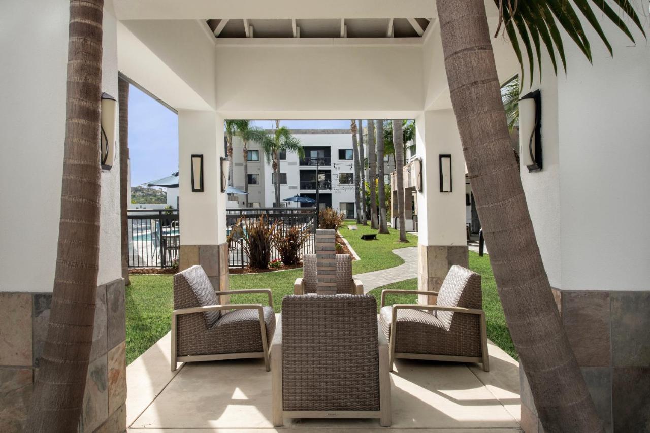 Courtyard By Marriott San Diego Carlsbad Exterior foto