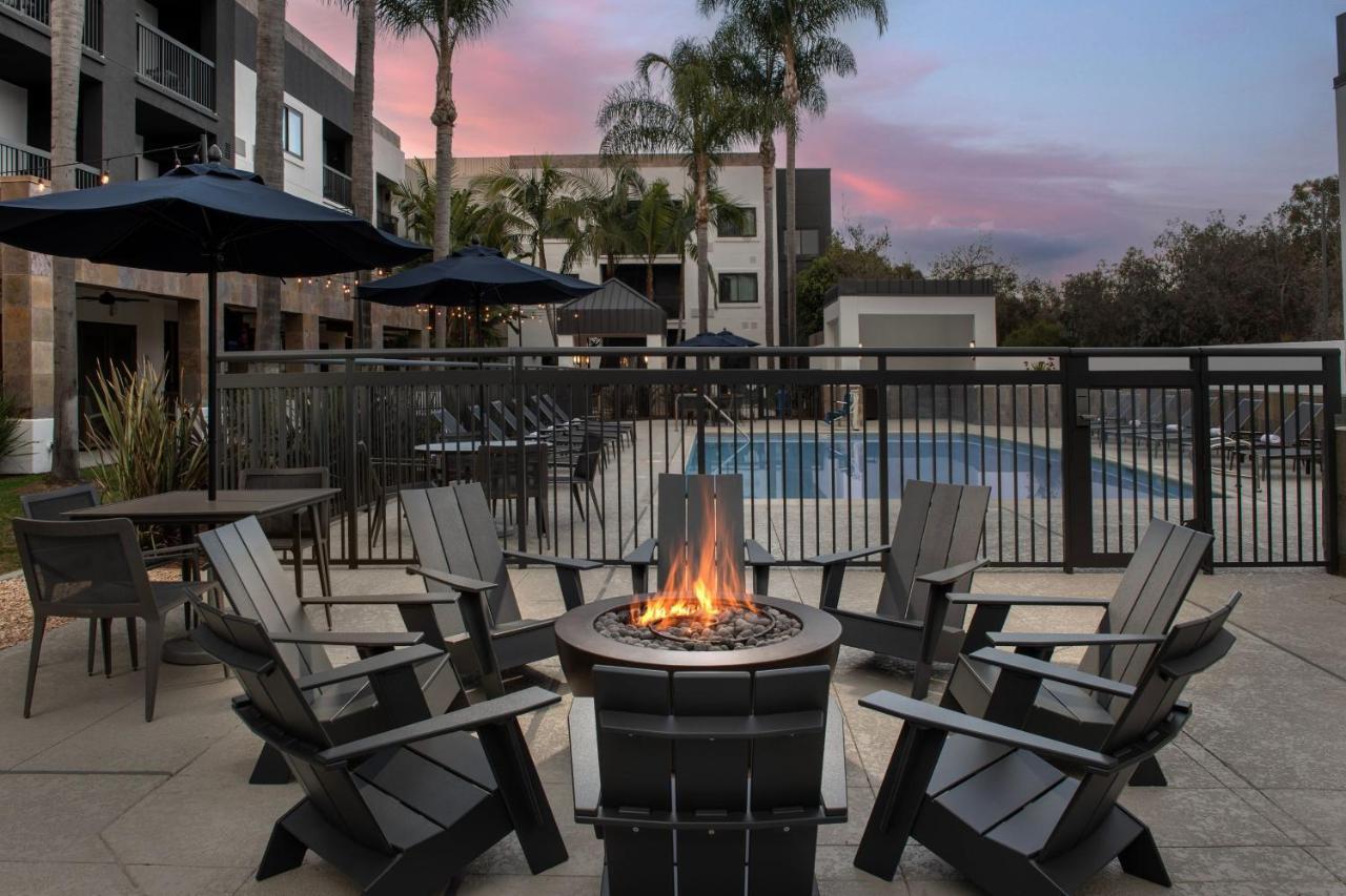 Courtyard By Marriott San Diego Carlsbad Exterior foto