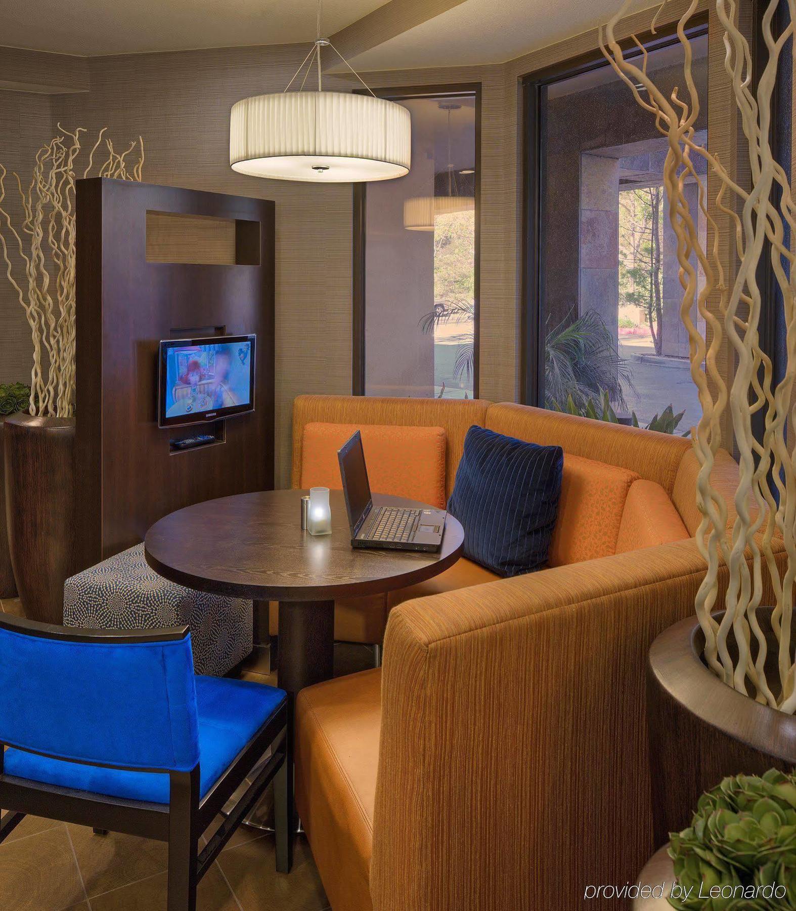 Courtyard By Marriott San Diego Carlsbad Exterior foto